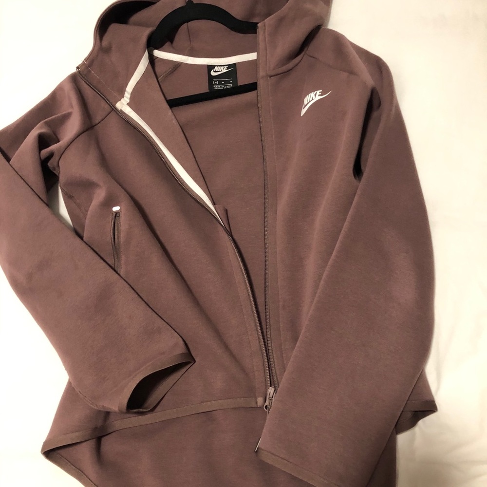 Nike zip up sweater